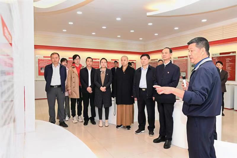 福建省人大常委會黨組書記、副主任雷春美和全國人大代表到順昌虹潤等地調(diào)研