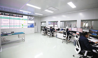 央媒持續(xù)關(guān)注 虹潤(rùn)再增信心--新華社客戶端專題報(bào)道巜福建順昌虹潤(rùn)儀表的國(guó)產(chǎn)化之路》，生動(dòng)描述虹潤(rùn)公司近年走過的成功之路